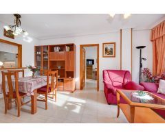 Estupendo apartamento céntrico de 2 dormitorios en Torrevieja