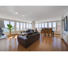 ¡VIVE EL SUEÑO MEDITERRÁNEO! APARTAMENTO EN PRIMERA LÍNEA DE PLAYA EN TORREVIEJA