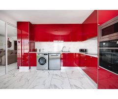 Ático con gran terraza y cocina moderna en pleno centro de Torrevieja
