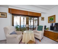 VIVE EL SUEÑO FRENTE AL MAR EN TORREVIEJA - APARTAMENTO EN PRIMERA LÍNEA