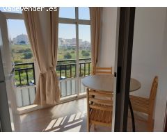 Bonito apartamento con piscina y vistas al mar