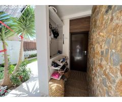 VILLA DE LUJO EN CABO ROIG! OBRA NUEVA! 3 DORMITORIOS. 2 BAÑOS. PISCINA PRIVADA!