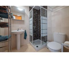 Amplio apartamento 2 hab 2 baños Seminuevo