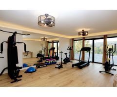VILLA DE LUJO EN LA PANERA, NUEVA MILLA DE ORO - MARBELLA, ESTEPONA (MÁLAGA)