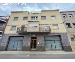 CASA ADOSSADA EN VENDA A CALAF - DOS PISOS INDEP. + GARATGES + PATI + TRASTER I TERRASSA COMUNITÀRIA