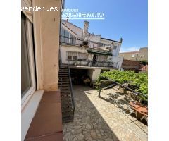 CASA ADOSSADA EN VENDA A CALAF - DOS PISOS INDEP. + GARATGES + PATI + TRASTER I TERRASSA COMUNITÀRIA