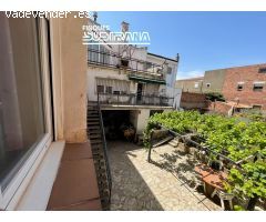 CASA ADOSSADA EN VENDA A CALAF - DOS PISOS INDEP. + GARATGES + PATI + TRASTER I TERRASSA COMUNITÀRIA