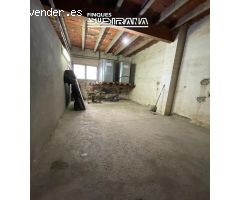 CASA ADOSSADA EN VENDA A CALAF - DOS PISOS INDEP. + GARATGES + PATI + TRASTER I TERRASSA COMUNITÀRIA