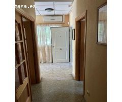 Chalet en venta de 2 dormitorios en Benidorm