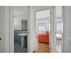 Oportunidad de Piso Amueblado en Chiclana - Ideal para Familias