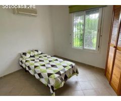 Chalet de 3 dormitorios con piscina en Palillejo
