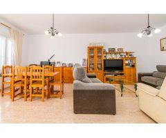 Chalet-Nave: Vive y trabaja en un solo lugar con estilo