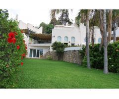 ¡Villa adosada con encanto en venta en Cotobro, Almuñecar