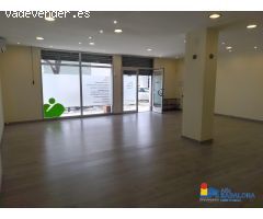 Local Comercial de 95 m² construidos para todo tipo de negocio en la Mora