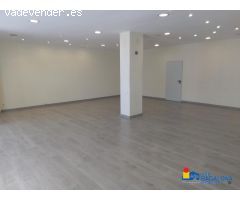 Local Comercial de 95 m² construidos para todo tipo de negocio en la Mora