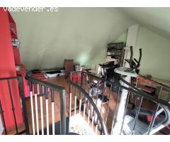 PISO SEMINUEVO CON BUHARDILLA EN PLENO CASCO HISTÓRICO