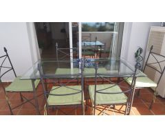 Alquiler apartamento de tres dormitorios en Marbella.