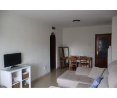 Apartamento de dos dormitorios con piscina en Teatinos.