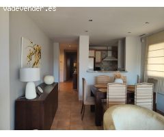 Apartamento de dos dormitorios, junto al golf.