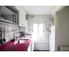 Piso reformado de 3 habitaciones en Sant Bernat