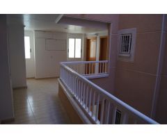 Apartamento en Alquiler en Torrevieja, Alicante