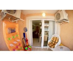 Apartamento en Alquiler en Torrevieja, Alicante