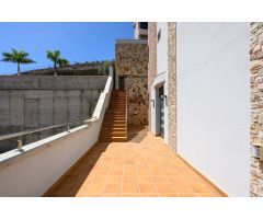 En venta Villa de  lujo en Tauro