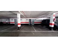 ¡En venta cómoda plaza de garaje y trastero cerca de la playa de Las Canteras!