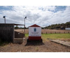 OPORTUNIDAD ÚNICA FRENTE AL PICADERO EN EL CLUB DE GOLF
