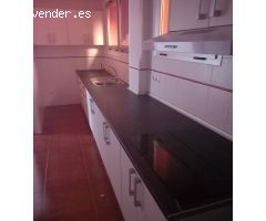 VENDO PISO CON VISTAS, GARAJE Y TRASTERO.