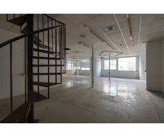 Oficina en alquiler en Edificio Internacional, Santa Catalina