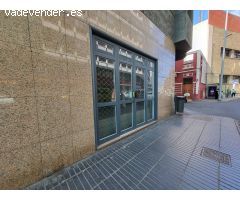 Local en zona comercial de Mesa y López