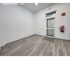 Local en zona comercial de Mesa y López
