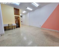 Se vende local en calle Montevideo