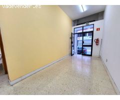 Se vende local en calle Montevideo