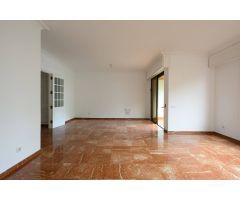 EXCLUSIVA VIVIENDA EN EL PRESTIGIOSO EDIFICIO YERAY – ZONA OBELISCO