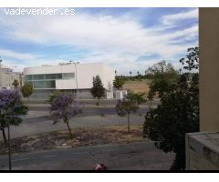 VENDO PISO AMPLIO