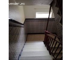 VENDO PISO AMPLIO