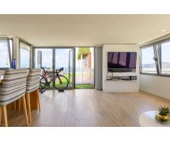 Ático de lujo en venta en primera línea de la Playa de Las Canteras