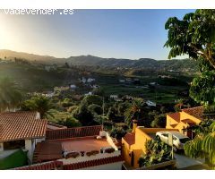 ESTUPENDA CASA PAREADA EN CASCO SANTA BRÍGIDA