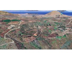 Casa de campo con terreno y frutales