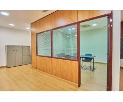 Gran oficina apta para LA RIC en venta en Santa Catalina