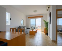 Precioso apartamento con vistas al mar en Loma Dos
