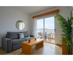 Precioso apartamento con vistas al mar en Loma Dos