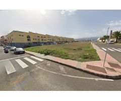 Vendemos una gran parcela urbana en Telde. Las Huesas. ¡ Consúltenos !