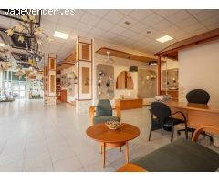 Amplio local en venta con trastero y garaje en Tarahales.