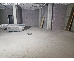 Amplio local comercial en Domingo J. Navarro, 20 - Triana