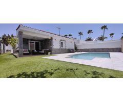 Fantástico chalet independiente con piscina privada