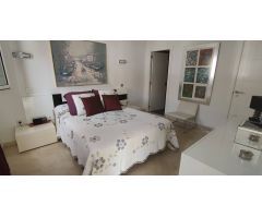 Fantástico chalet independiente con piscina privada