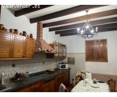 VENDEMOS VIVIENDA EMBLEMÁTICA CERCA DEL CASCO